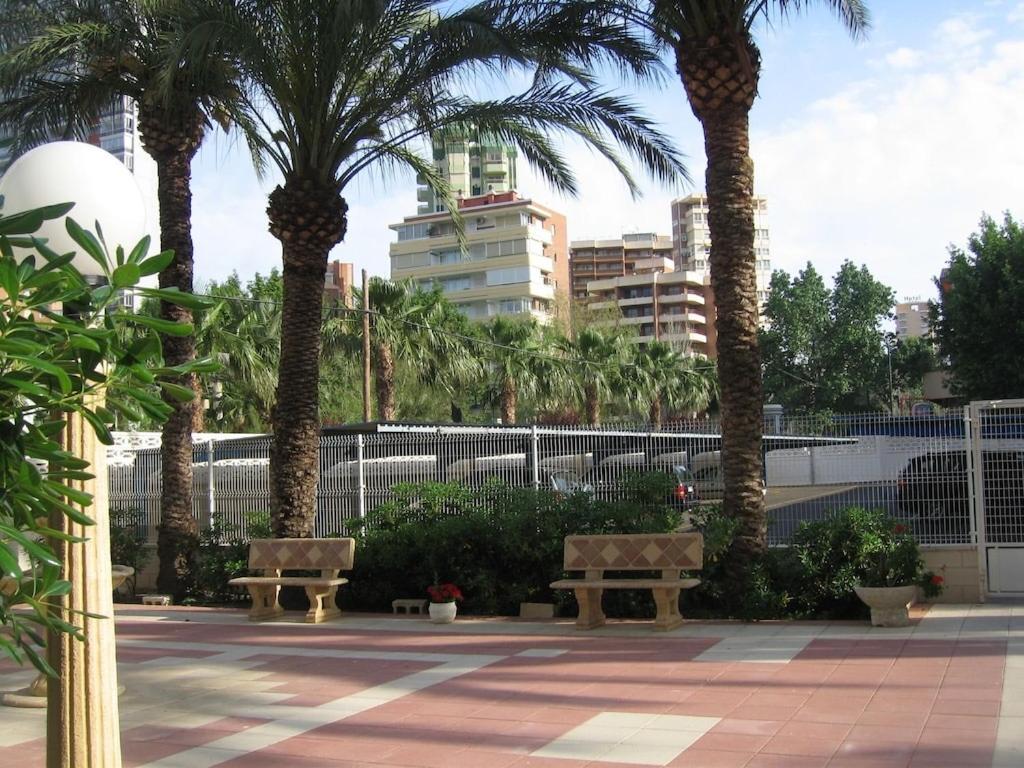 Apartamento Torre Yago, Primera Linea De Playa Para 6 Personas ベニドルム エクステリア 写真